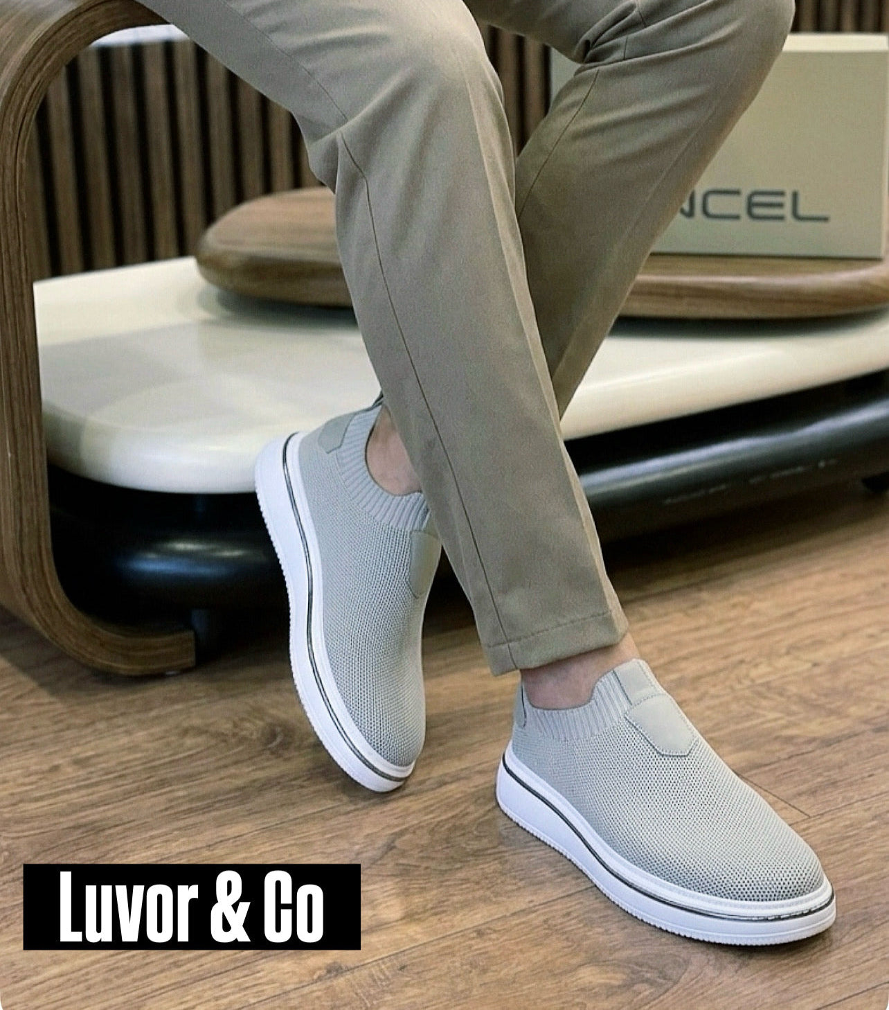 BOY UZATAN ÖZEL OLARAK ÜRETİM YAPTIĞIMIZ %100 GERÇEK TRİKO SNEAKERS