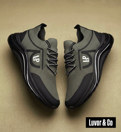 ÖZEL OLARAK ÜRETİM YAPTIĞIMIZ %100 GERÇEK TRİKO SNEAKERS